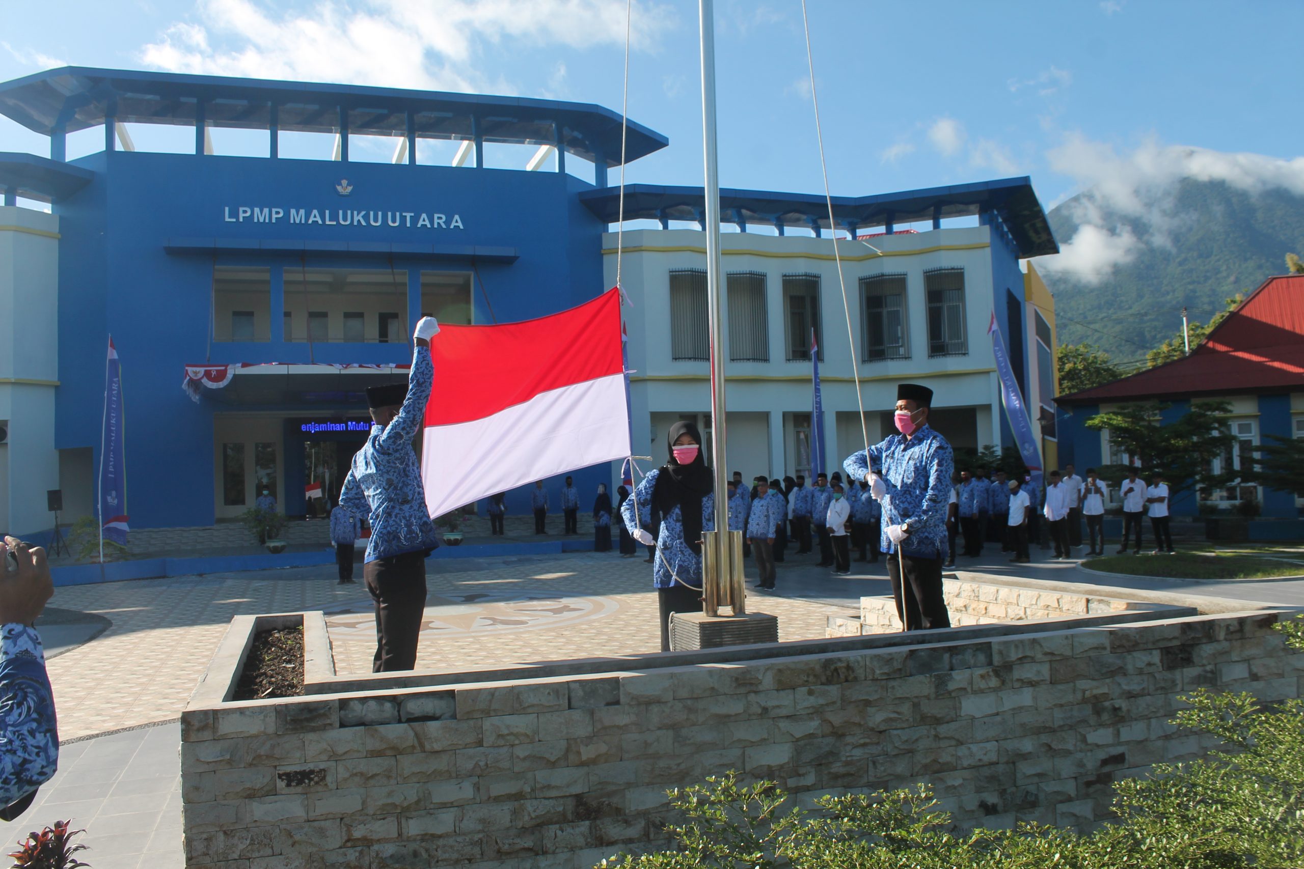 Upacara HUT Kemerdekaan RI ke-75 di LPMP Maluku Utara